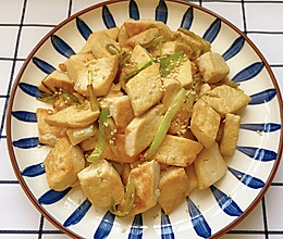 家常小炒—大葱炒豆腐