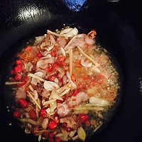 芹菜香干炒肉的做法图解5
