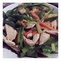 色彩斑斓小炒鸡胸肉的做法图解6