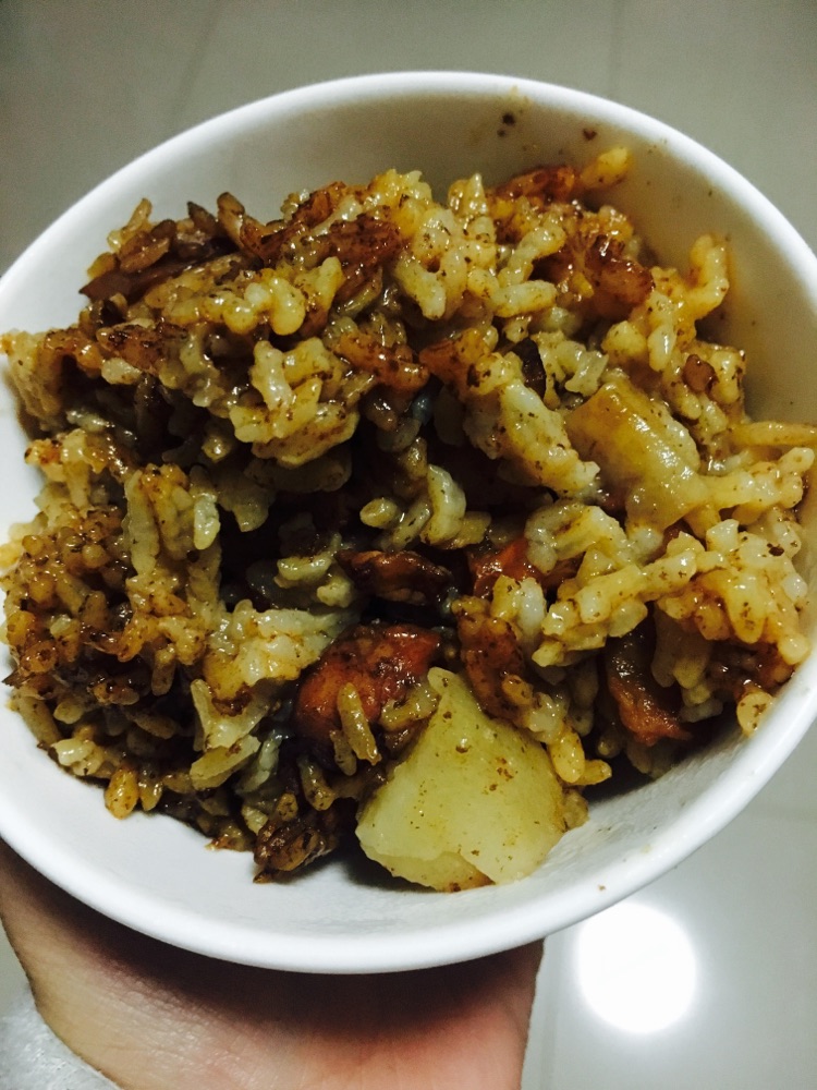 鸡肉土豆番茄焖饭的做法图解5