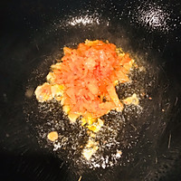 特别香的辣白菜野菜（蒌叶）炒饭的做法图解4