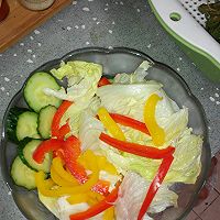 秦猫家菜谱之清爽橄榄油时蔬沙拉的做法图解3