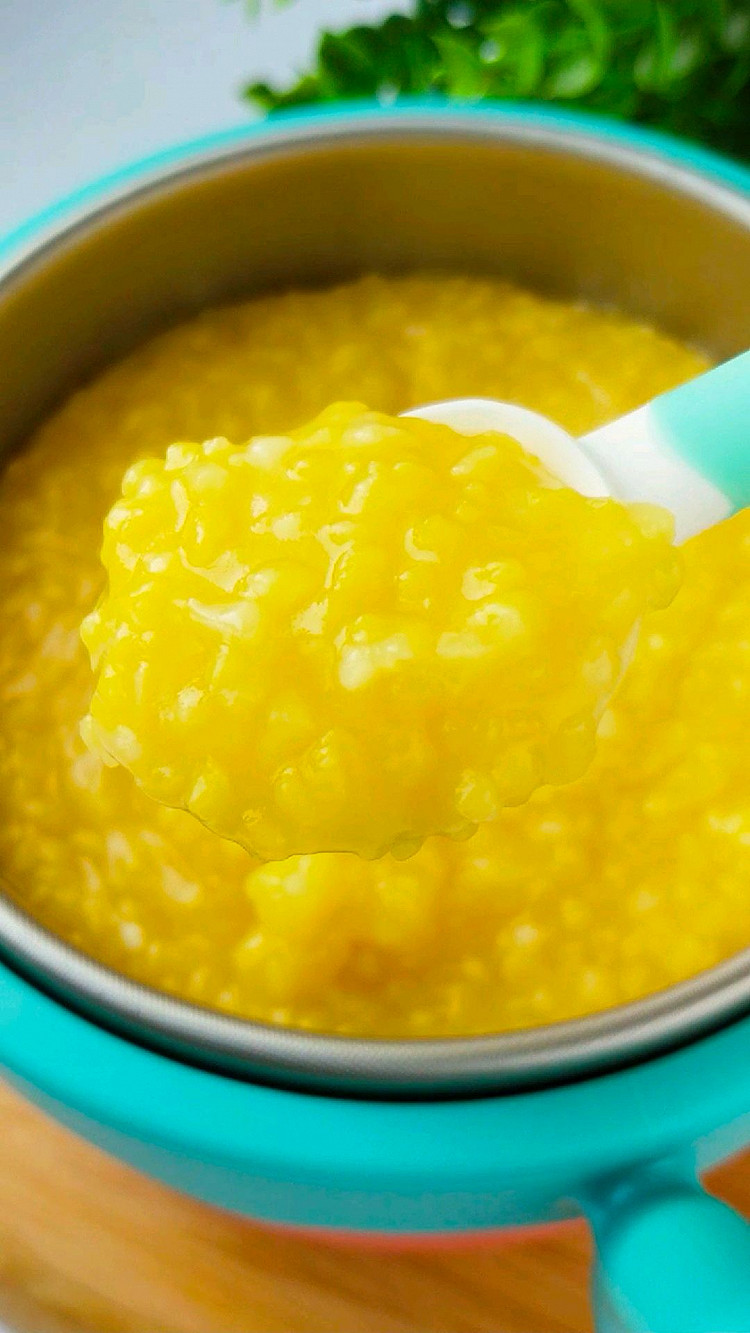 香甜玉米碴粥 7+宝宝辅食的做法