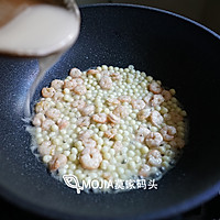莫家码头：鸡头米清炒滑皮虾虾仁的做法图解6