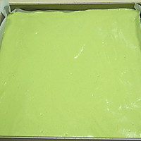 开启绿色养生之道- 大麦若叶青蛋糕卷的做法图解7