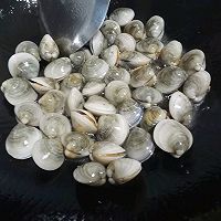 爆炒香辣蛤蜊的做法图解4