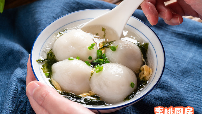 咸鲜软糯【荠菜鲜肉汤圆】一口一个，抗饿顶饱！