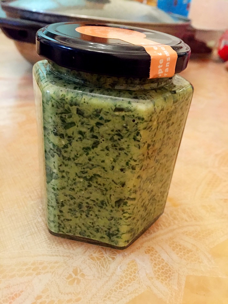 Green sauce