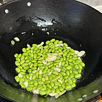 丝瓜白蘑菇烧毛豆米的做法图解4