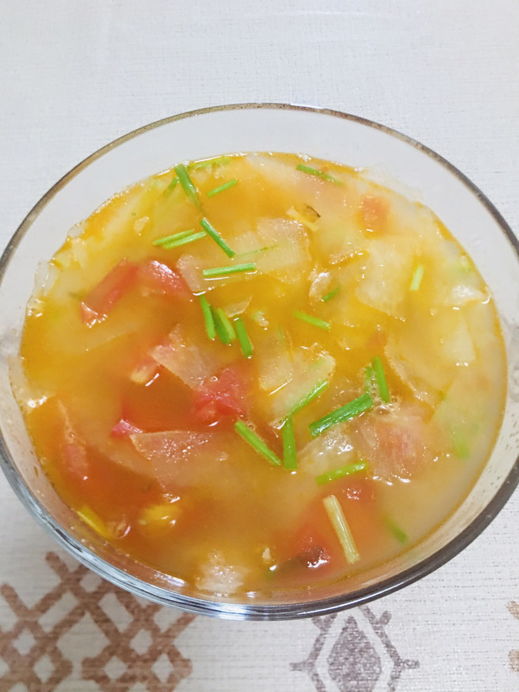 低脂开胃的西红柿冬瓜汤的做法