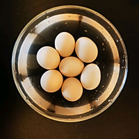 专治没胃口：香辣虎皮鸡蛋的做法图解1