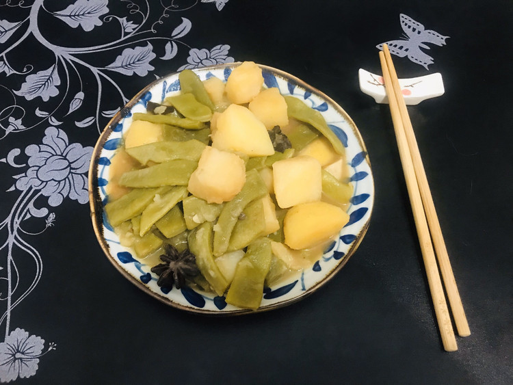 中餐 土豆炖芸豆的做法