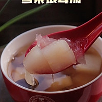 滋润好喝的银耳雪梨汤的做法图解3