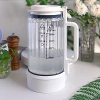 银耳雪梨红枣粥的做法图解2