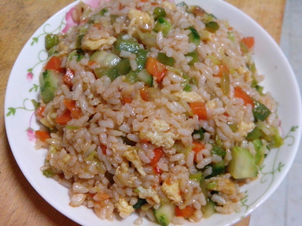 做炒米饭，米饭别直接下锅炒，多做一个步骤，粒粒分明、颗颗入味_生鲜食品_什么值得买