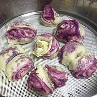 蒸奶香紫薯小花卷的做法图解20