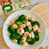 西兰花炒虾仁的做法图解9