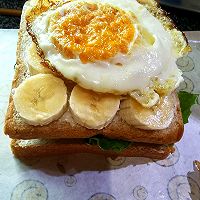 全麦鸡蛋午餐肉香蕉三明治的做法图解9
