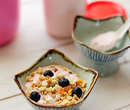 #易极优DIY酸奶# 早餐酸奶水果麦片的做法