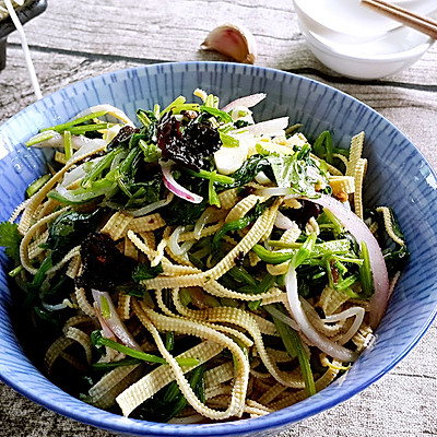 素食主义——菠菜拌豆皮