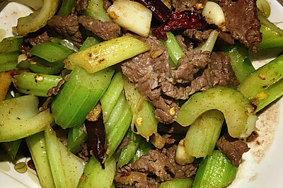 西芹牛肉