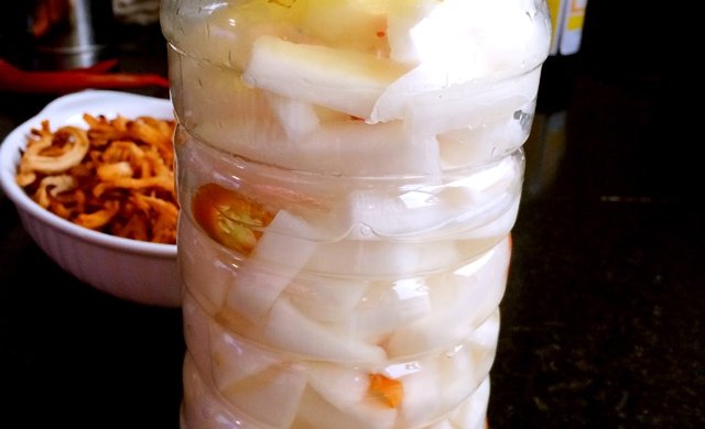 酸辣萝卜条