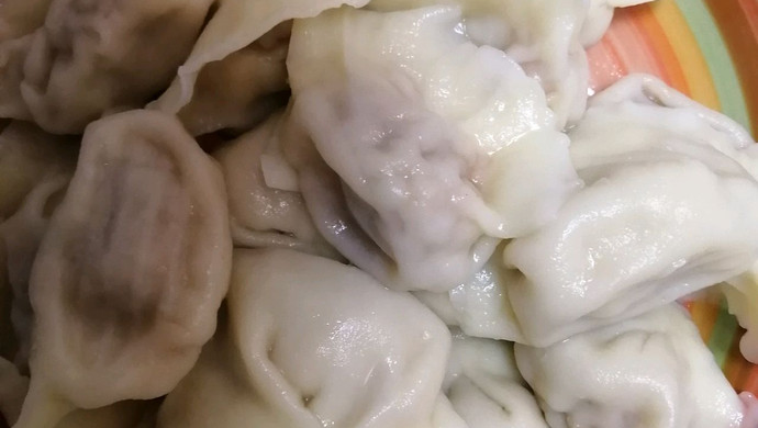 胡萝卜玉米牛肉水饺