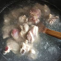 鸡肉奶炖#一锅醇香奶炖#的做法图解1