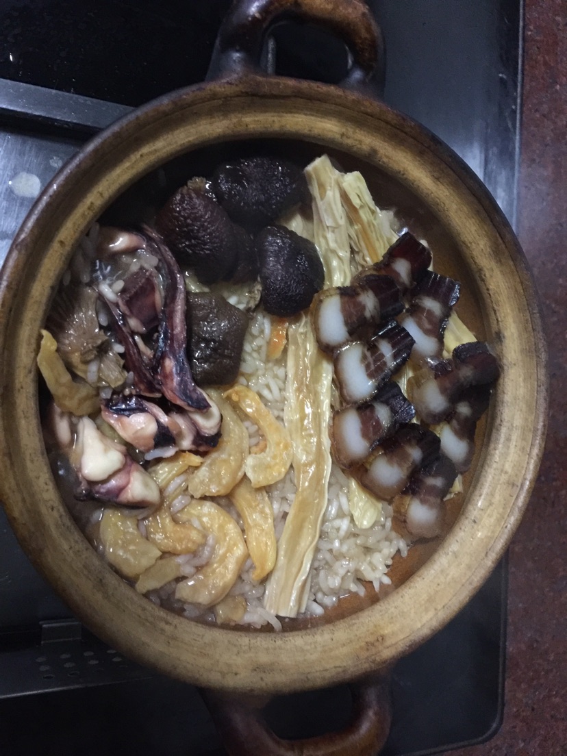 腊味砂锅饭的做法图解2