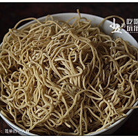 牛肉蒸面：简单的一人食的做法图解3