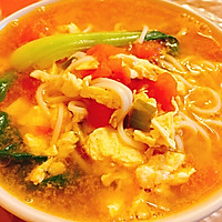 疗愈版西红柿鸡蛋青菜汤面的做法图解5