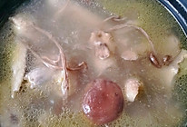 菌菇鸡汤的做法