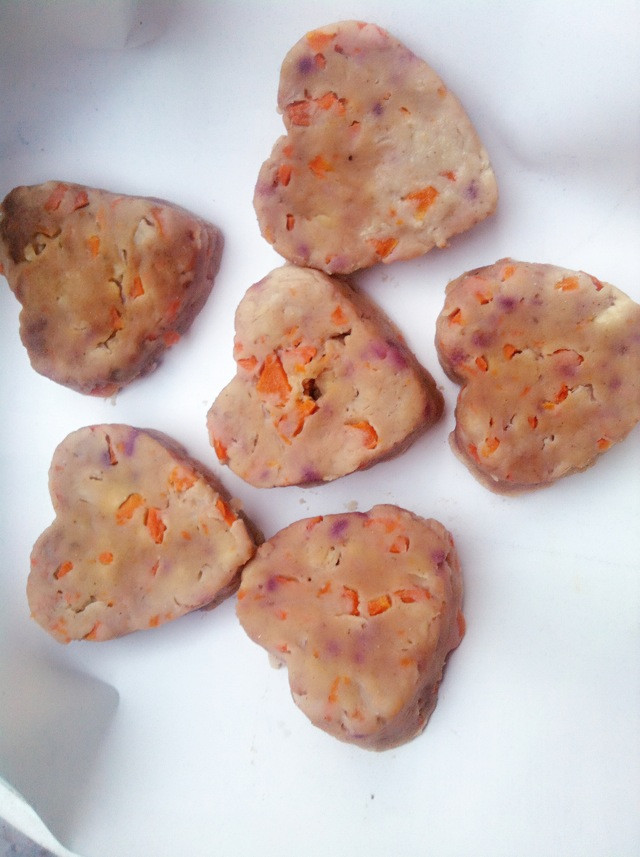 鸡肉胡萝卜紫薯饼—狗狗零食的做法