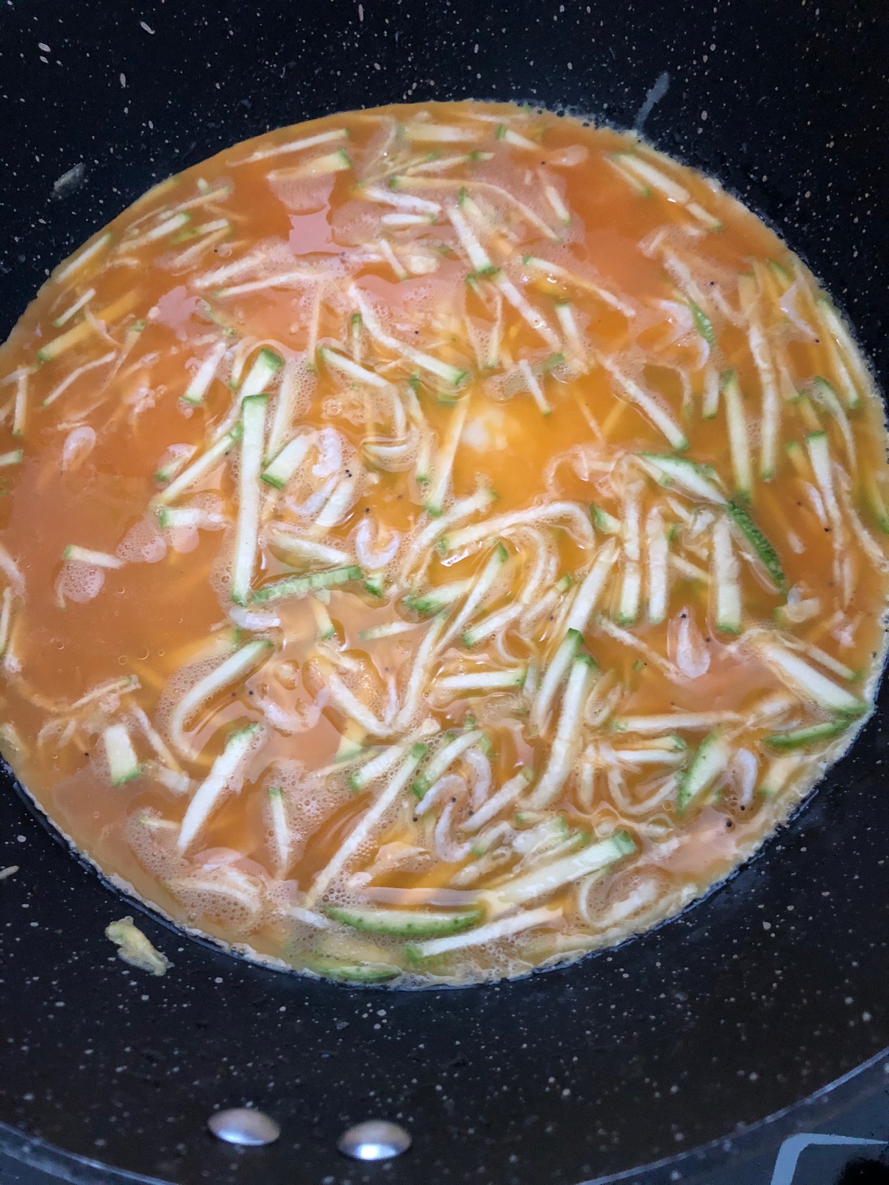 芹菜虾皮煎蛋怎么做_芹菜虾皮煎蛋的做法_豆果美食