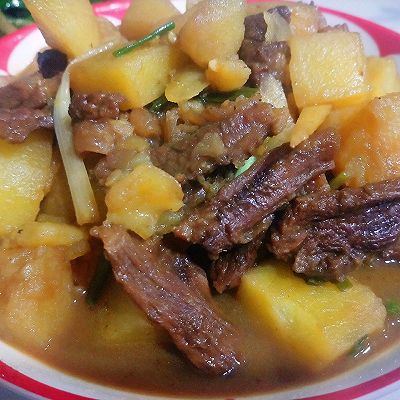 电饭煲式土豆炖牛肉