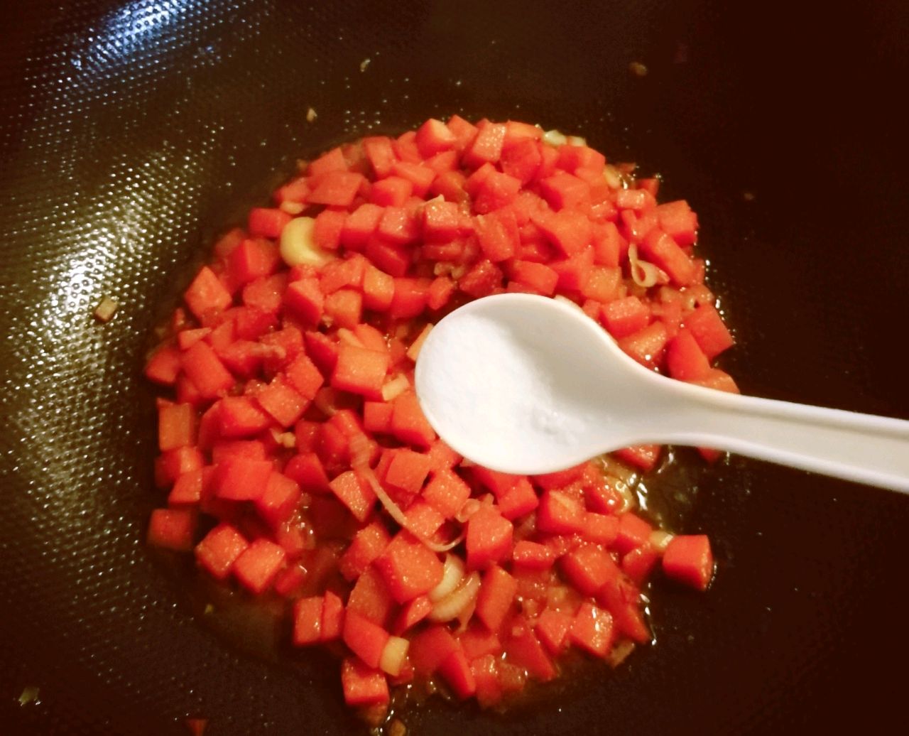 胡萝卜黄瓜炒肉怎么做_胡萝卜黄瓜炒肉的做法_尝尝好味道_豆果美食