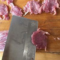 软炸里脊肉片的做法图解2