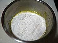 三色玛德琳蛋糕的做法图解2