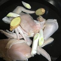 椰子鸡汤的做法图解3