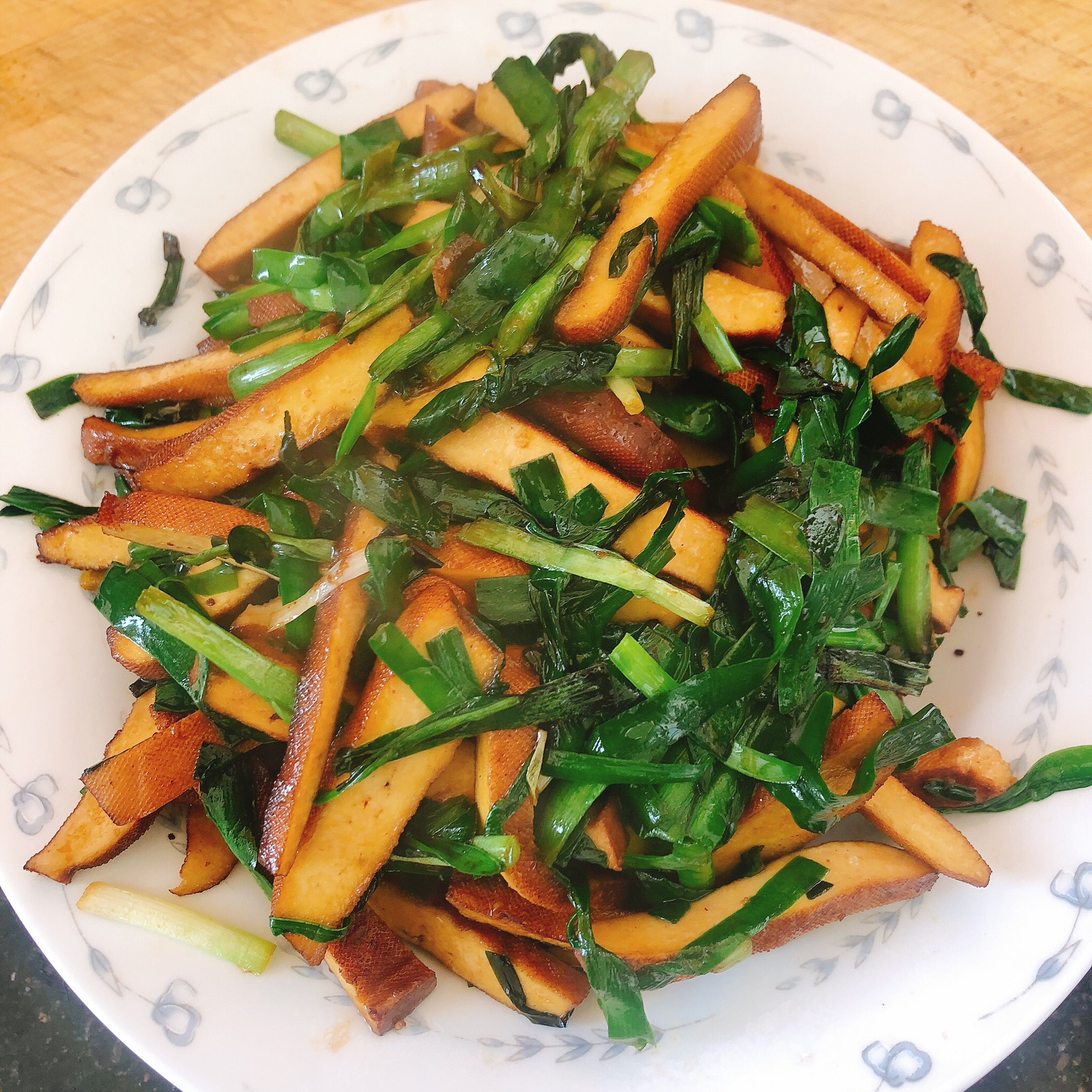 Stir fried dried chives