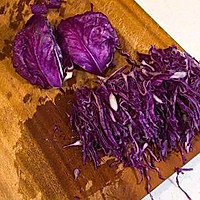凉拌紫高丽菜的做法图解1