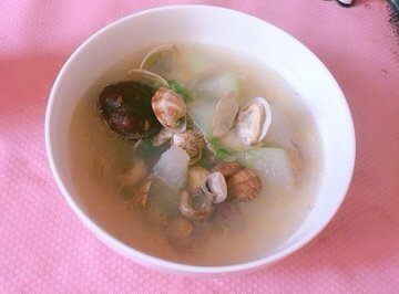 蛤蜊冬瓜菌菇汤