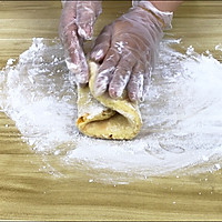 火爆网络，一尝就让人念念不忘的咸蛋黄饼干的做法图解6