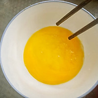 火腿玉米蛋炒饭的做法图解2