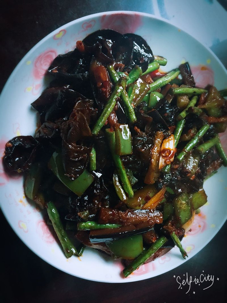 辣酱青蔬的做法
