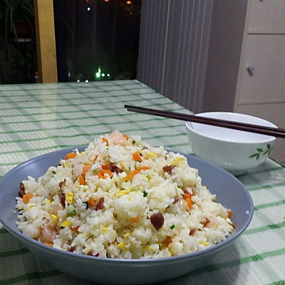 虾仁炒饭