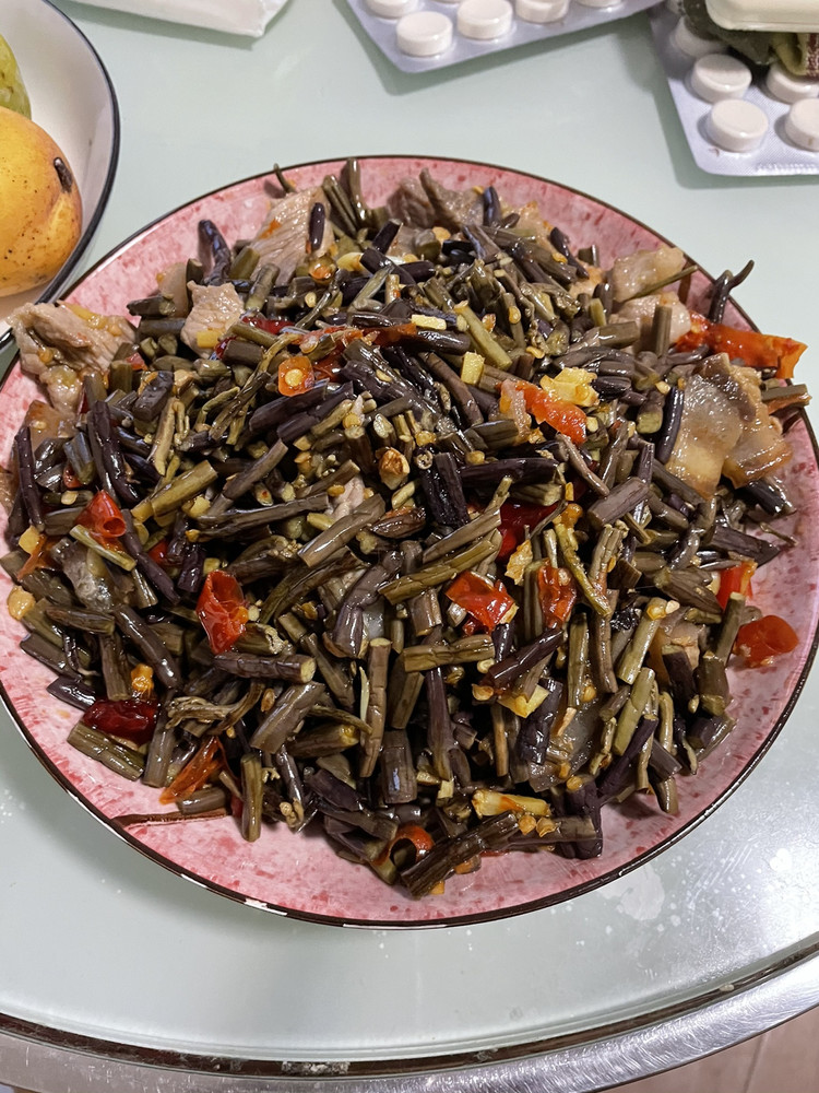 辣炒酸蕨菜的做法