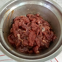 嫩牛肉卷饼#利仁电饼铛，烙烤不翻锅#的做法图解3