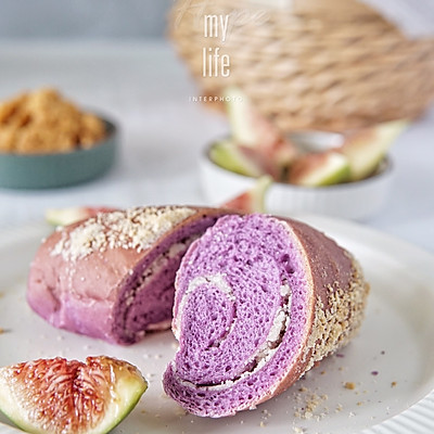紫薯奶酥夹心面包卷