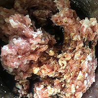 猪肉豆角馅儿饺子的做法图解5